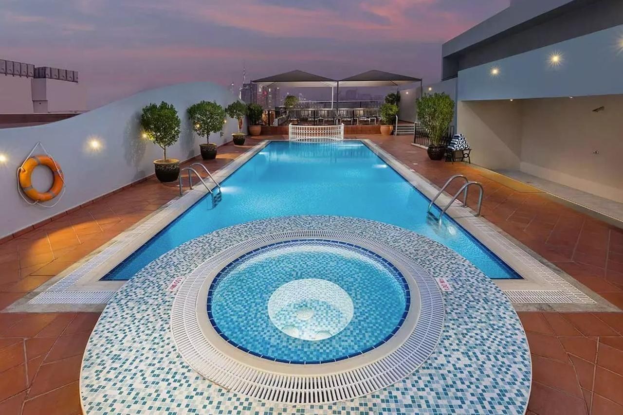 דובאי Savoy Crest Hotel Apartments מראה חיצוני תמונה